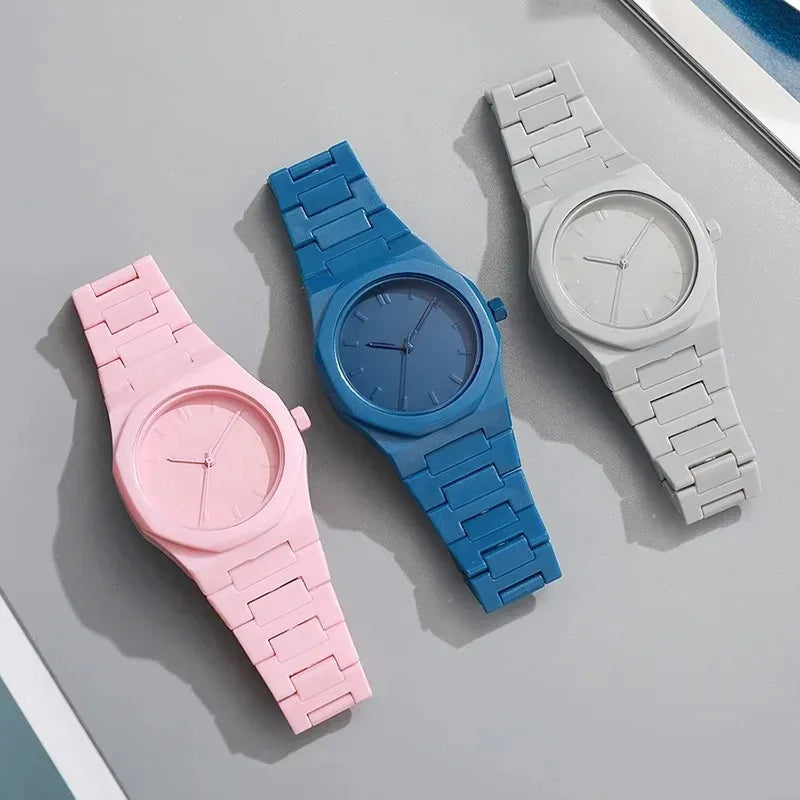 Famous Brand Men Calendar Watch Women Business Casual Quartz Watches Sports Plastic Watch Student Luxury Watches Gift Wholesale